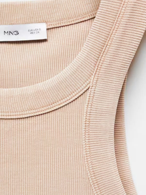 Abrigo largo con botones